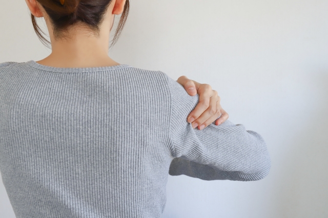 四十肩　今すぐすべきけあ